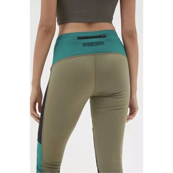 EUC The North Face Steel Tech Fleece Leggings - Picture 5 of 7